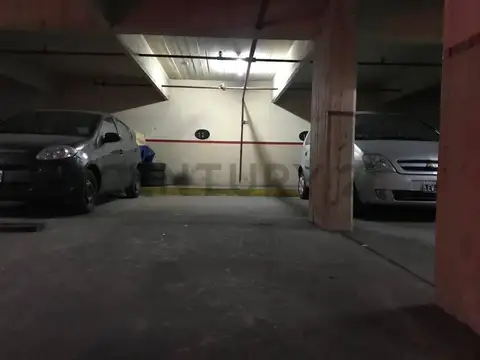 Cochera  DOBLE en venta 22m2