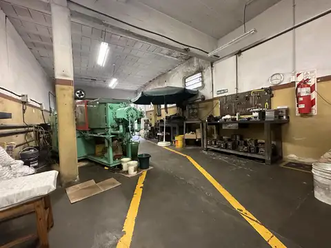 Galpon en Venta en San Andres, USD 79.000