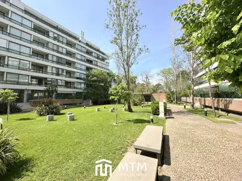 Departamento en Venta en Refinerias, USD 430.000