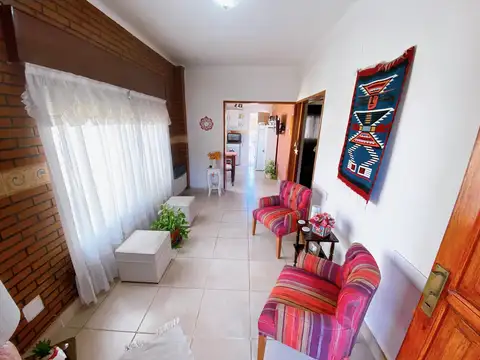 Casa 3 ambientes con 1 baño