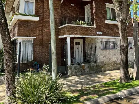 Casa en Venta en La Lucila-Vias/Maipu, USD 380.000