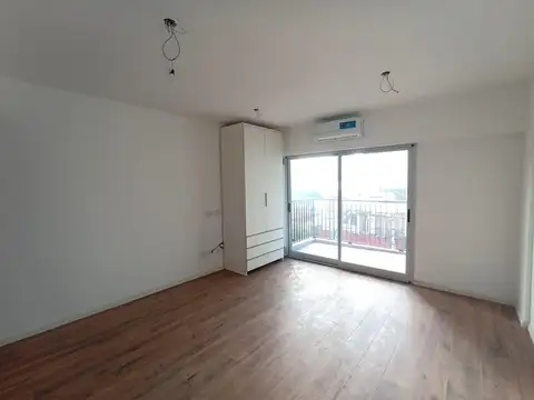 Departamento en Alquiler en Flores, $ 450.000