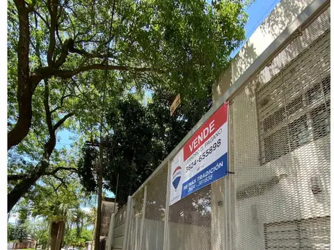 Casa 6 ambientes con 4 baños