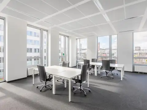 Oficina en Alquiler en Chacras de Coria, $ 5.764.634