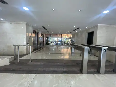 Oficina en Alquiler en Corredor Libertador