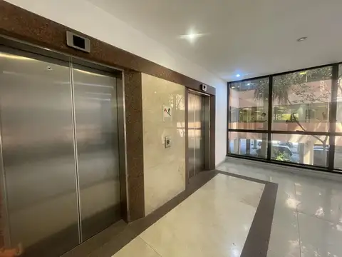 Oficina en Alquiler en Vicente Lopez, USD 9.300