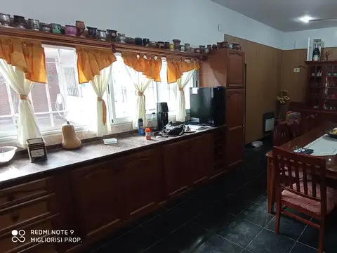 Depto Tipo Casa en Venta de 4 dormitorios