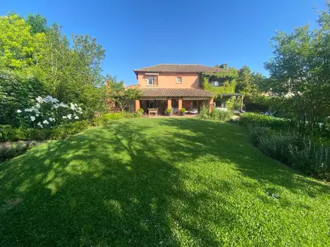 Casa en Alquiler en Santa Barbara, USD 4.500