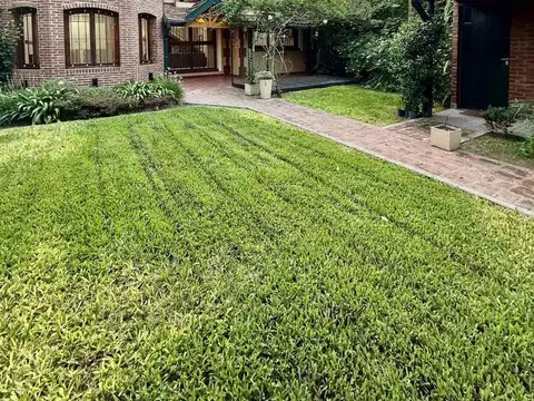 VENTA CASA 5AMB ADROGUE