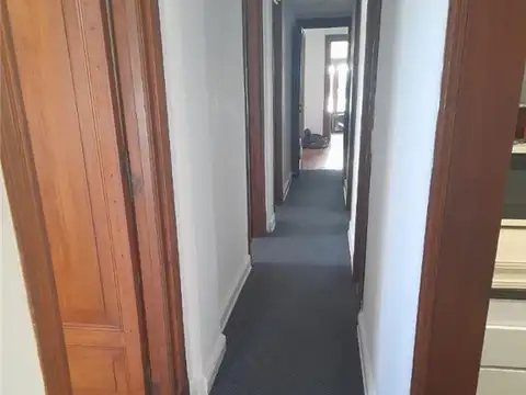 Oficina en Venta 100 años