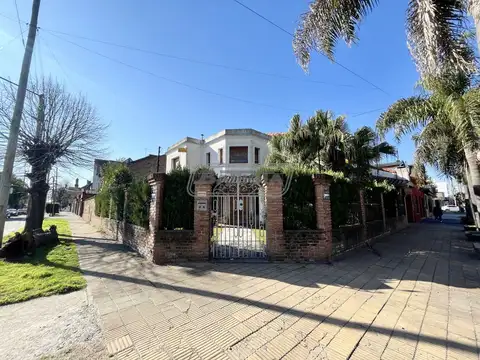 Casa - Venta - Argentina, RAMOS MEJIA - CASTELLI 649