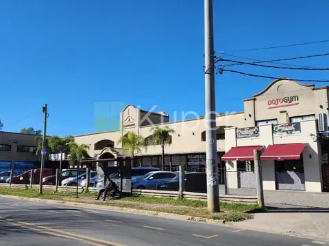 Venta Centro comercial La candelaria. Pilar, G.B.A. Zona Norte, Argentina