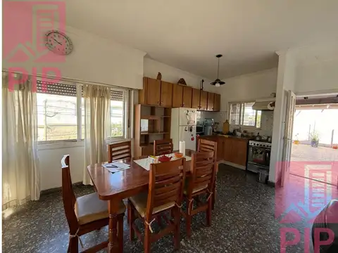 Depto Tipo Casa en Venta de 4 ambientes