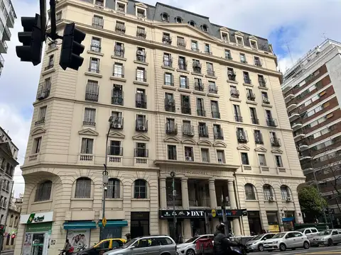 Semipiso 4 ambientes Frente en Caballito VENTA