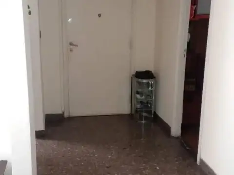 Av B Rivadavia 11056 , Piso 3°