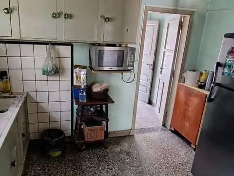 VENTA CASA SAN JUSTO 3 AMB. DOBLE TERRENO 484 M2