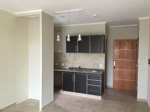 (IVY Hotel Apart) Av. Wilde 500