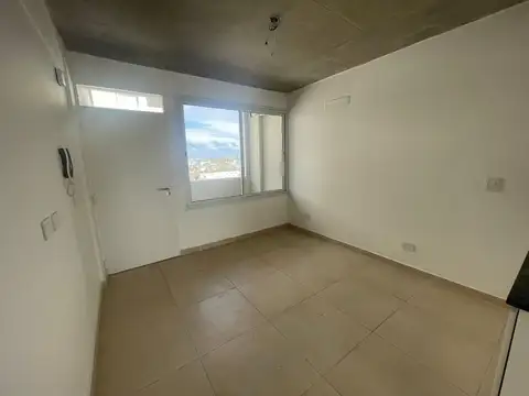 VENTA DEPARAMENTO DOS AMBIENTES ESCOBAR CENTRO