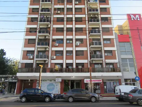 Venta - Departamento 2 ambientes - Frente - 50 metros de Av. Alsina - Venta Directa - Apto Credito!