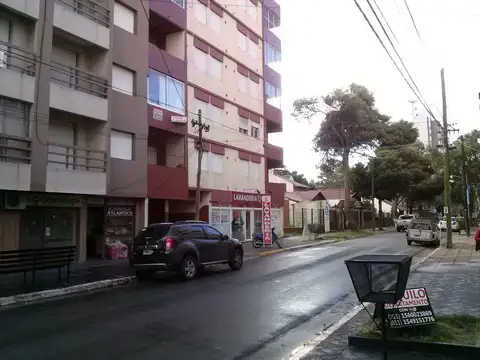 San Juan 2500, Piso 5