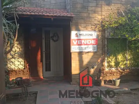 Casa 5 ambientes con 1 baño