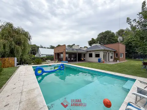 CASA 4 AMBIENTES. SIERRA DE LOS PADRES.