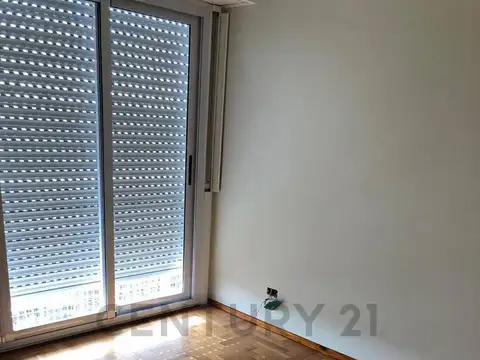 Departamento 3 Ambientes en Alquiler – Flores Norte