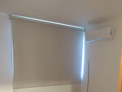 Alquiler de 3 ambientes en Planta Baja c/cochera en Condominio en Villa de Mayo. Darragueira 4272