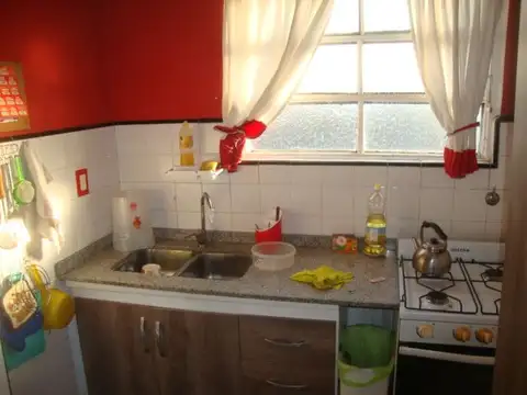 Departamento 4 ambientes con 1 baño