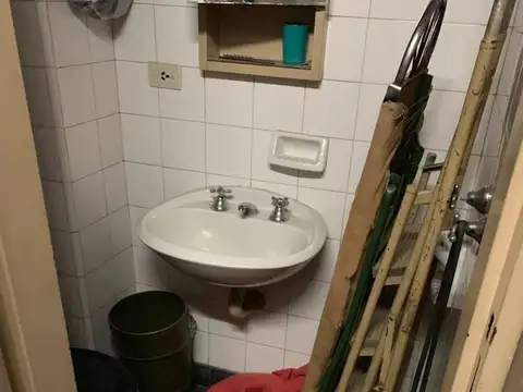 Departamento en Venta en Flores, USD 225.000