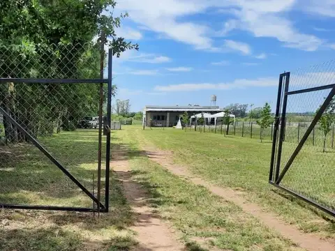 Casa 2 ambientes con 1 baño