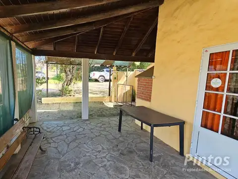 Casa 4 ambientes con 1 baño