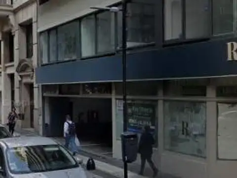 Cochera en venta - 12Mts2 - Retiro