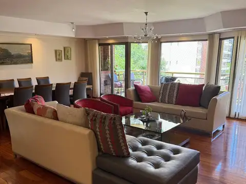 Departamento 6 ambientes con 3 baños