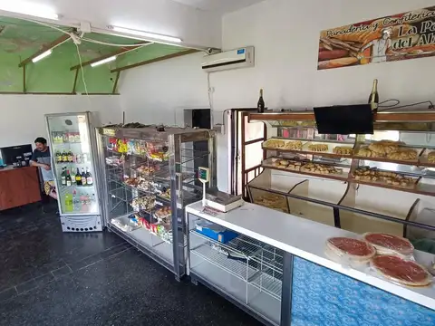 Venta | Locales comerciales | 470 m² totales | Fray Luis Beltrán