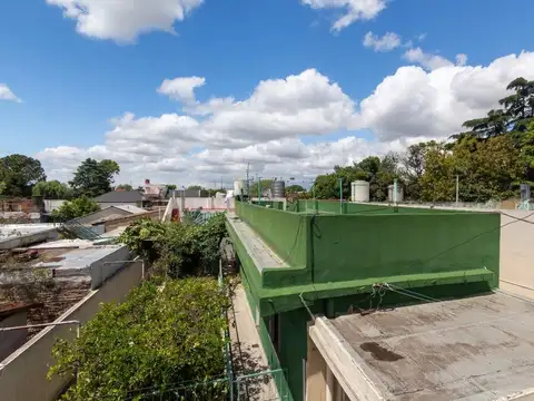 Depto Tipo Casa en Venta de 4 dormitorios