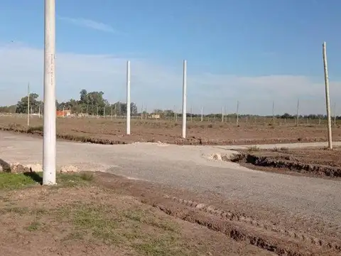 Terreno en Venta en Villa Elvira, USD 14.000