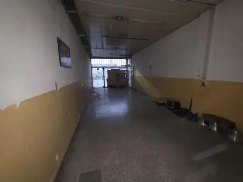 Depósito en venta - 4 Plantas funcionales - Flores