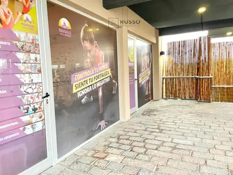 LOCAL COMERCIAL EN VENTA - CENTRO COMERCIAL LIRIOS DEL TALAR