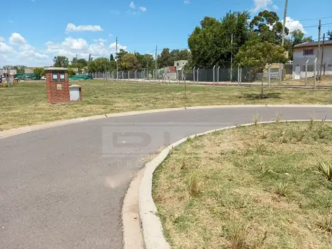 Terreno en Venta en Pilar Del Este, USD 34.900