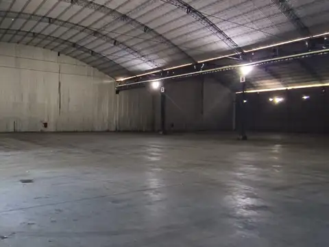 Galpon en Venta en Zarate, USD 1.300.000