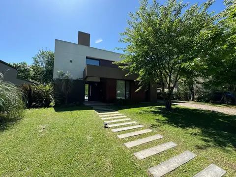 Casa en Venta en Fincas de Hudson, USD 380.000