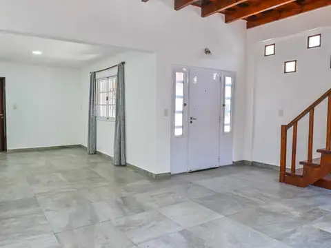 Casa en Alquiler en Pilarica, USD 700
