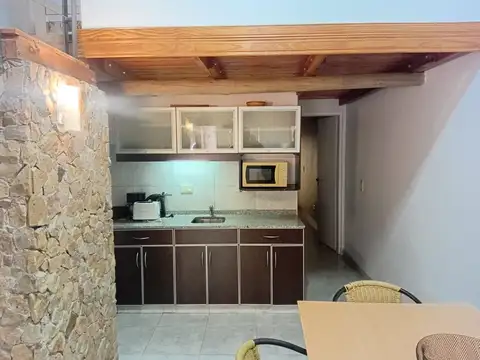 Cabaña 2 dormitorios en Aldea Club de Campo, Colón