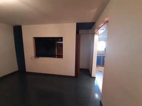 Departamento en Alquiler en Caseros, $ 450.000