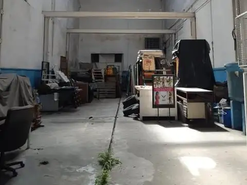 Galpon en Venta en Avellaneda, USD 180.000