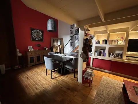 Depto Tipo Casa en Venta en Caballito, USD 115.000