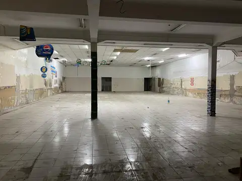 Local en Venta en Centro, USD 800.000