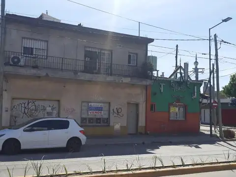 Sarratea 113 , Piso 1