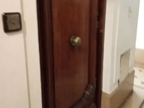 Oficina 2 ambientes con 1 baño